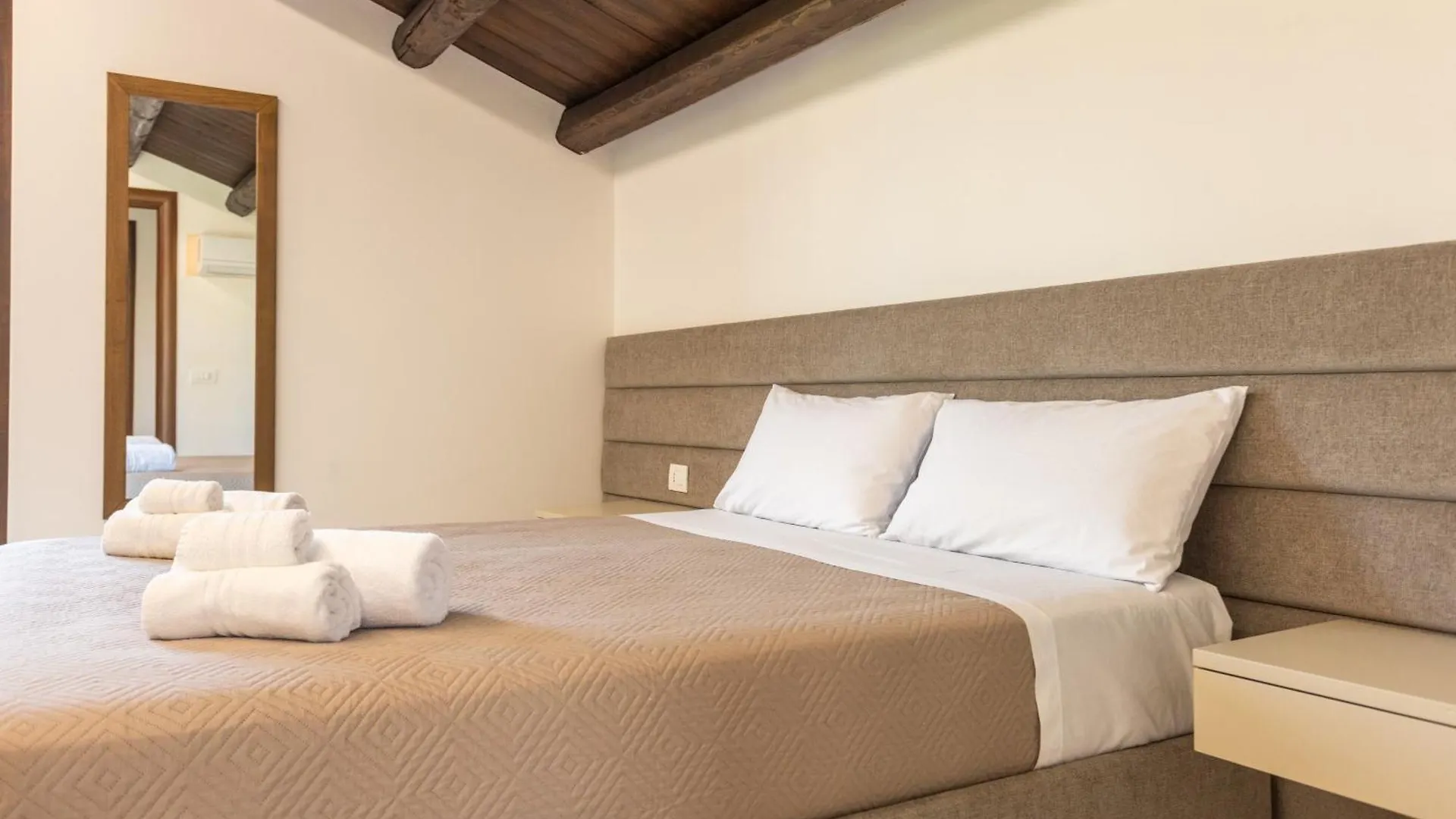 Luxury Villa Era Палермо 0*,  Италия