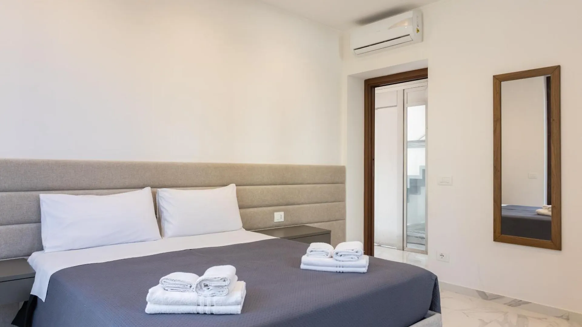 Luxury Villa Era Палермо