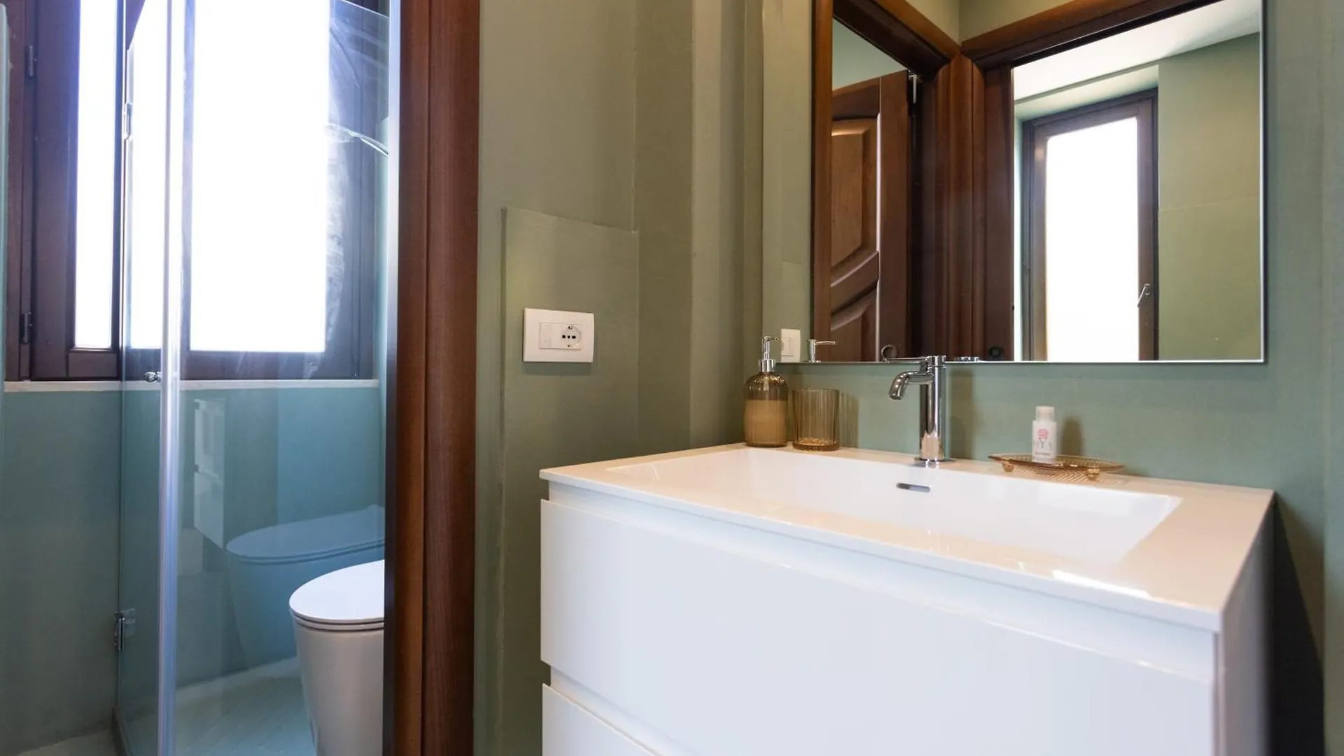 Luxury Villa Era Palermo 0*,  Italy