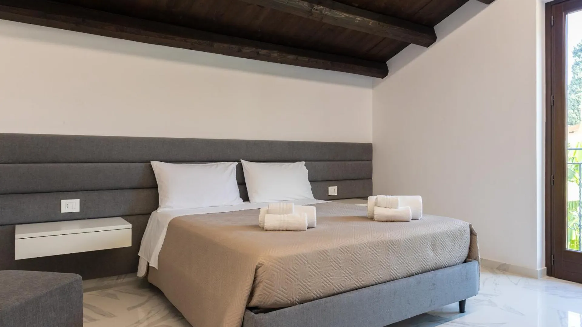 Luxury Villa Era Palermo